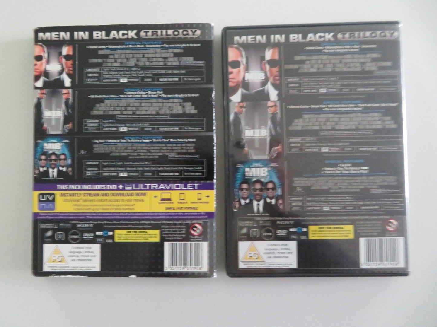 MIB TRILOGY - MEN IN BLACK I, II and III (DVD) TOMMY LEE JONES 1997 REGION 2 Movie posters