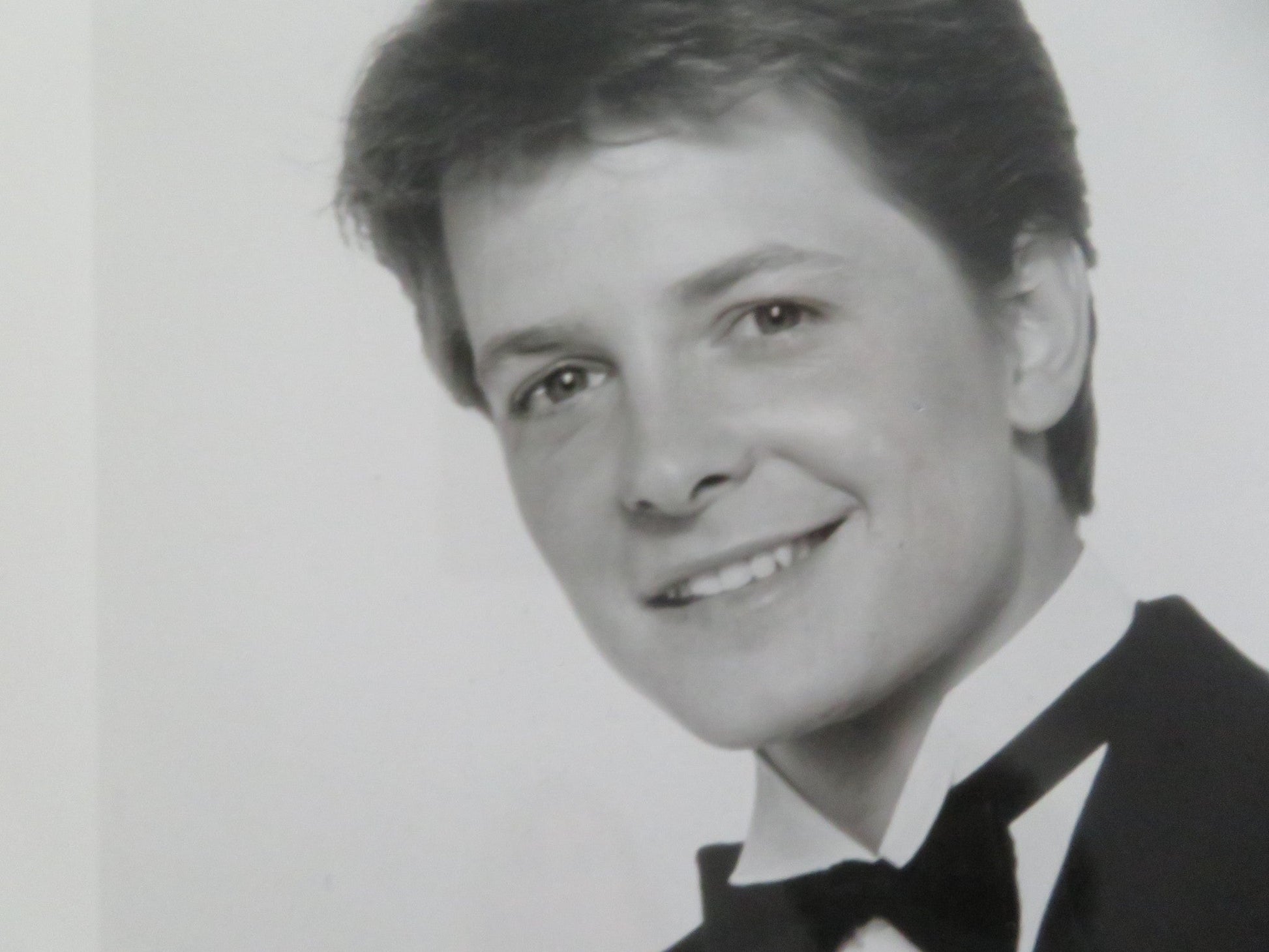 MICHAEL J. FOX - HEADSHOT MOVIE STILL PHOTO MICHAEL J. FOX 1980s Movie posters