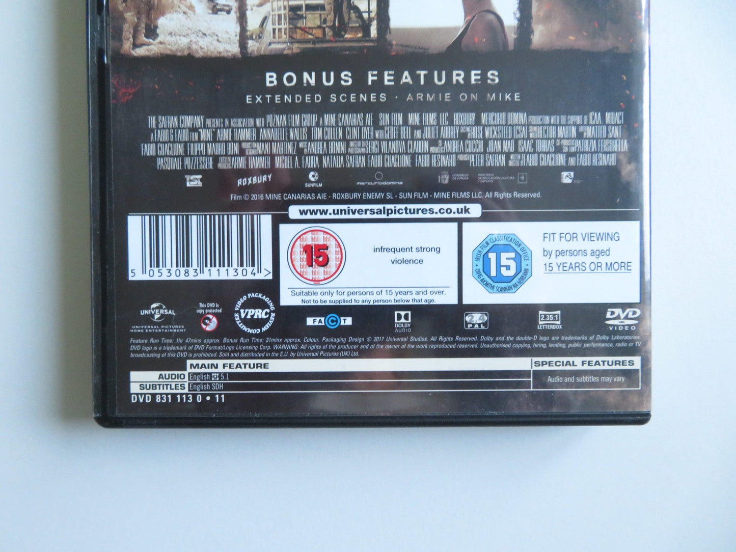 MINE (DVD) ARMIE HAMMER ANNABELE WALLIS 2016 REGION 2, 4 - Rendezvous Cinema