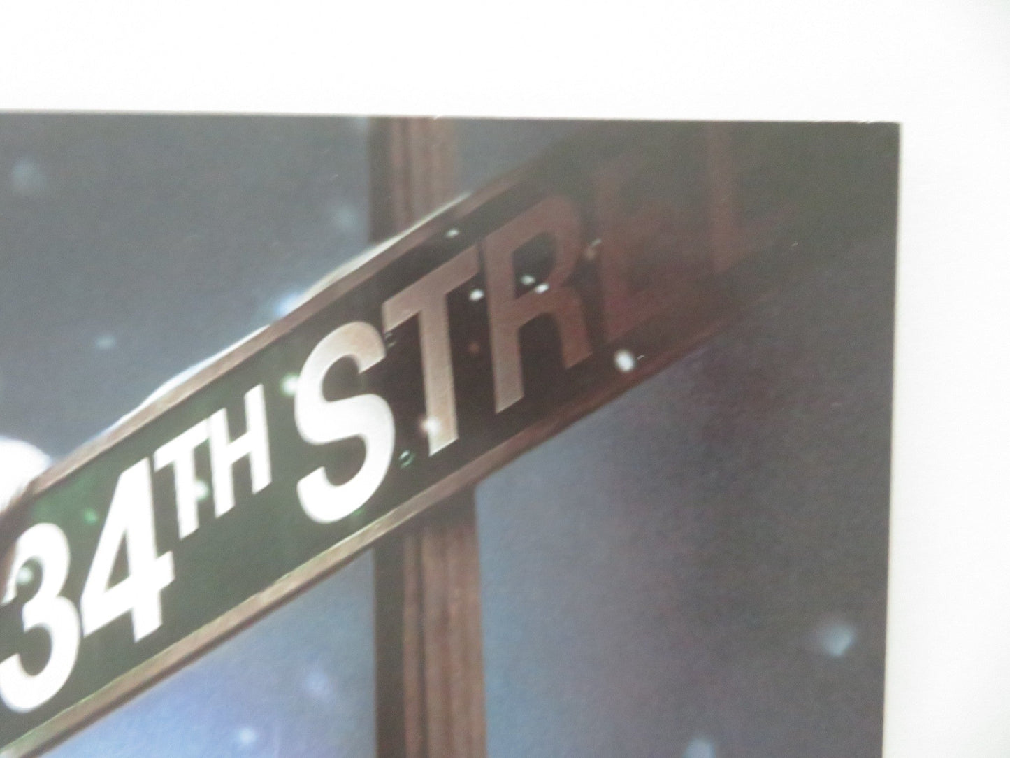 MIRACLE ON 34TH STREET VHS VIDEO POSTER RICHARD ATTENBOROUGH MARA WILSON 1994 Movie posters