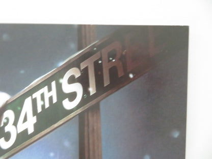 MIRACLE ON 34TH STREET VHS VIDEO POSTER RICHARD ATTENBOROUGH MARA WILSON 1994 Movie posters