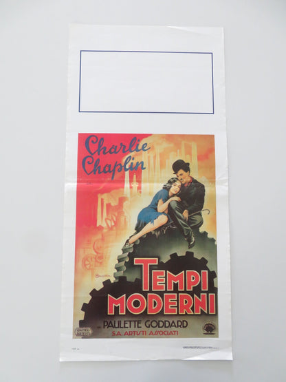 MODERN TIMES ITALIAN LOCANDINA POSTER CHARLES CHAPLIN PAULETTE GODDARD Movie posters