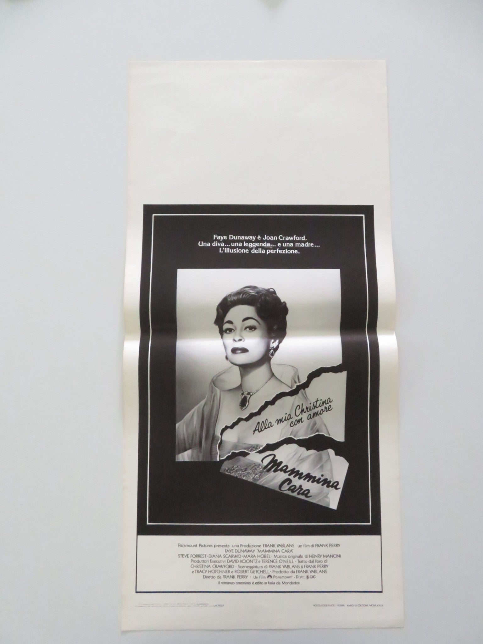 MOMMIE DEAREST ITALIAN LOCANDINA POSTER FAYE DUNAWAY JOAN CRAWFORD (BIO) 1982 Movie posters