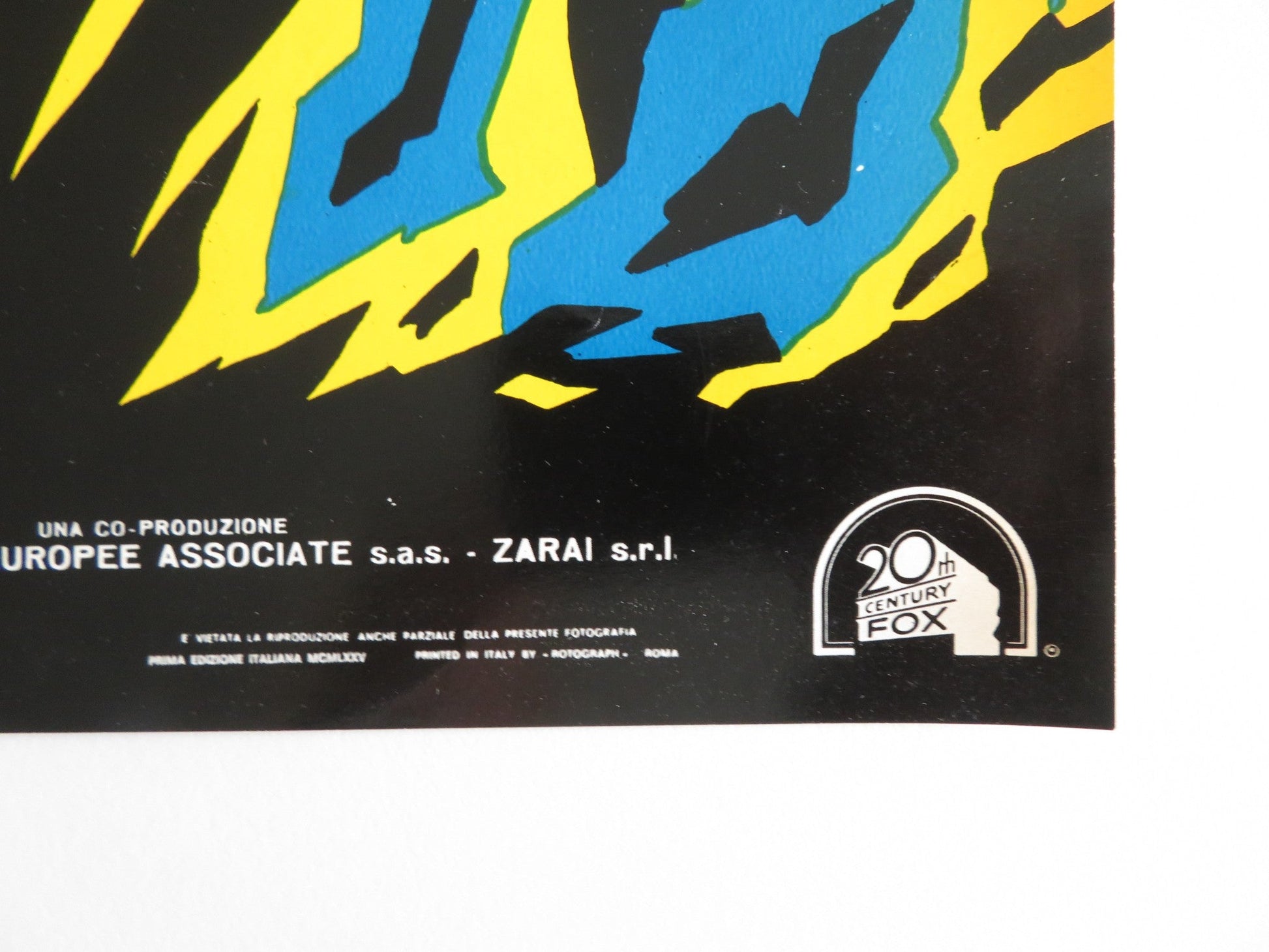 MONDO MAGIC - D ITALIAN FOTOBUSTA POSTER RICCARDO CUCCIOLLA 1975 Rendezvous Cinema Movie posters