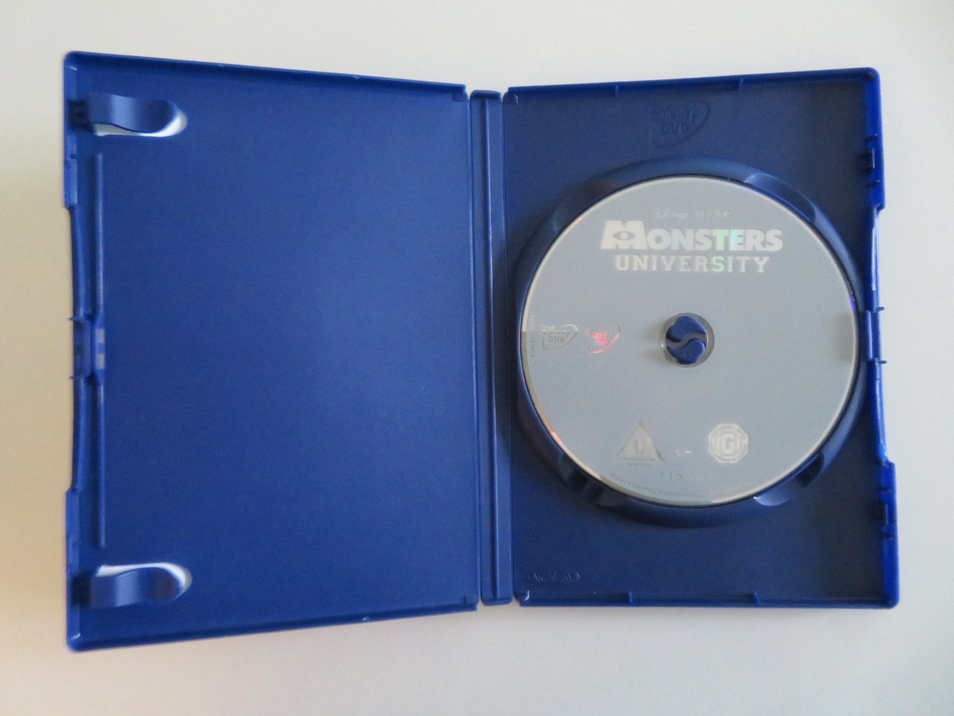 MONSTERS UNIVERSITY (DVD) DISNEY PIXAR BILLY CRYSTAL JOHN GOODMAN 2013 REGION 2 Movie posters