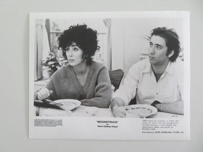 MOONSTRUCK - A MOVIE STILL PHOTO LOT OF 4 CHER NICOLAS CAGE 1987 Movie posters