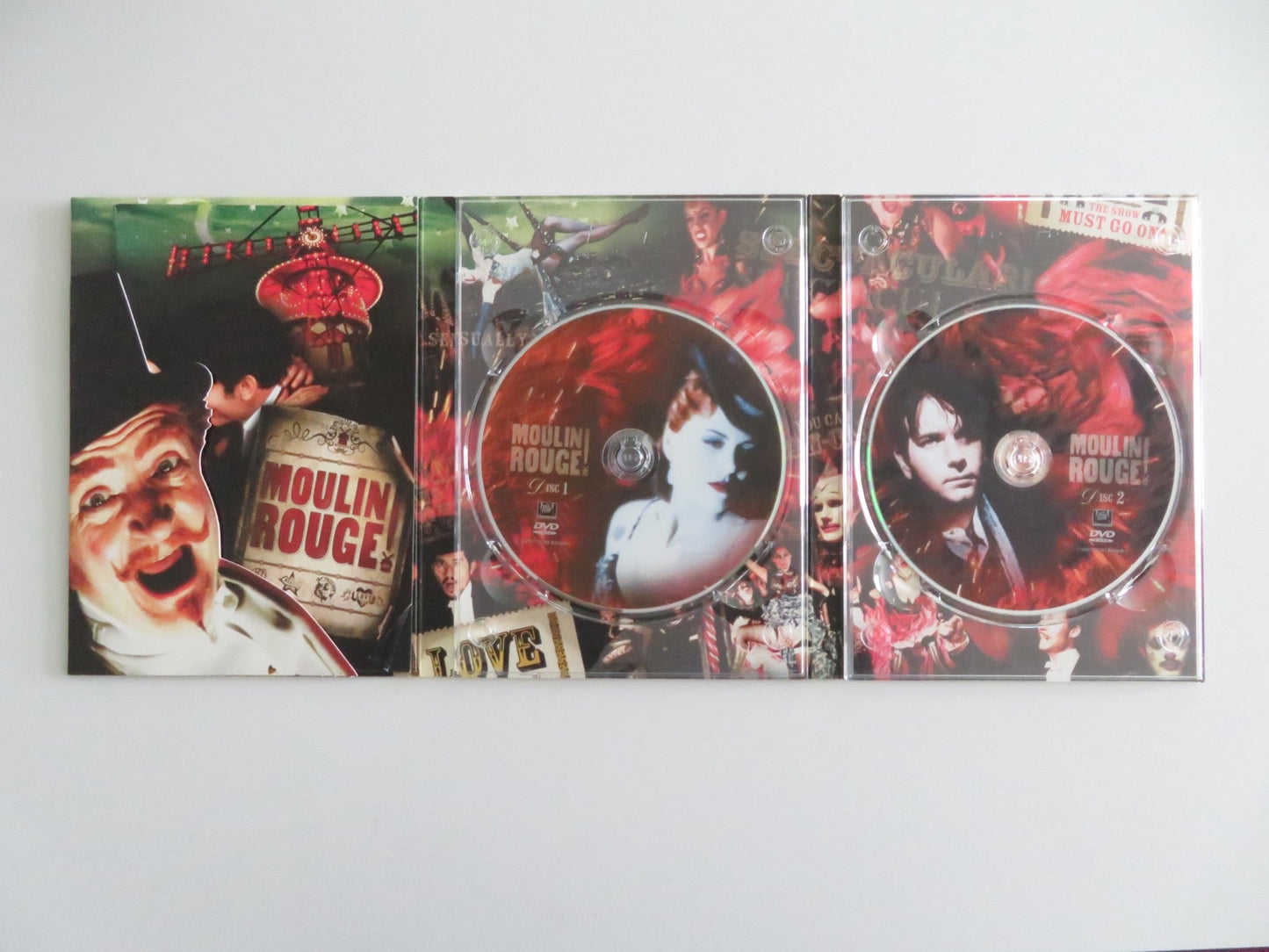 MOULIN ROUGE! (DVD) EWAN MCGREGOR NICOLE KIDMAN 2001 REGION 1 Rendezvous Cinema Movie posters
