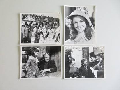 MR. QUILP MOVIE STILL PHOTO LOT OF 4 ANTHONY NEWLEY JILL BENNETT 1975 - Rendezvous Cinema