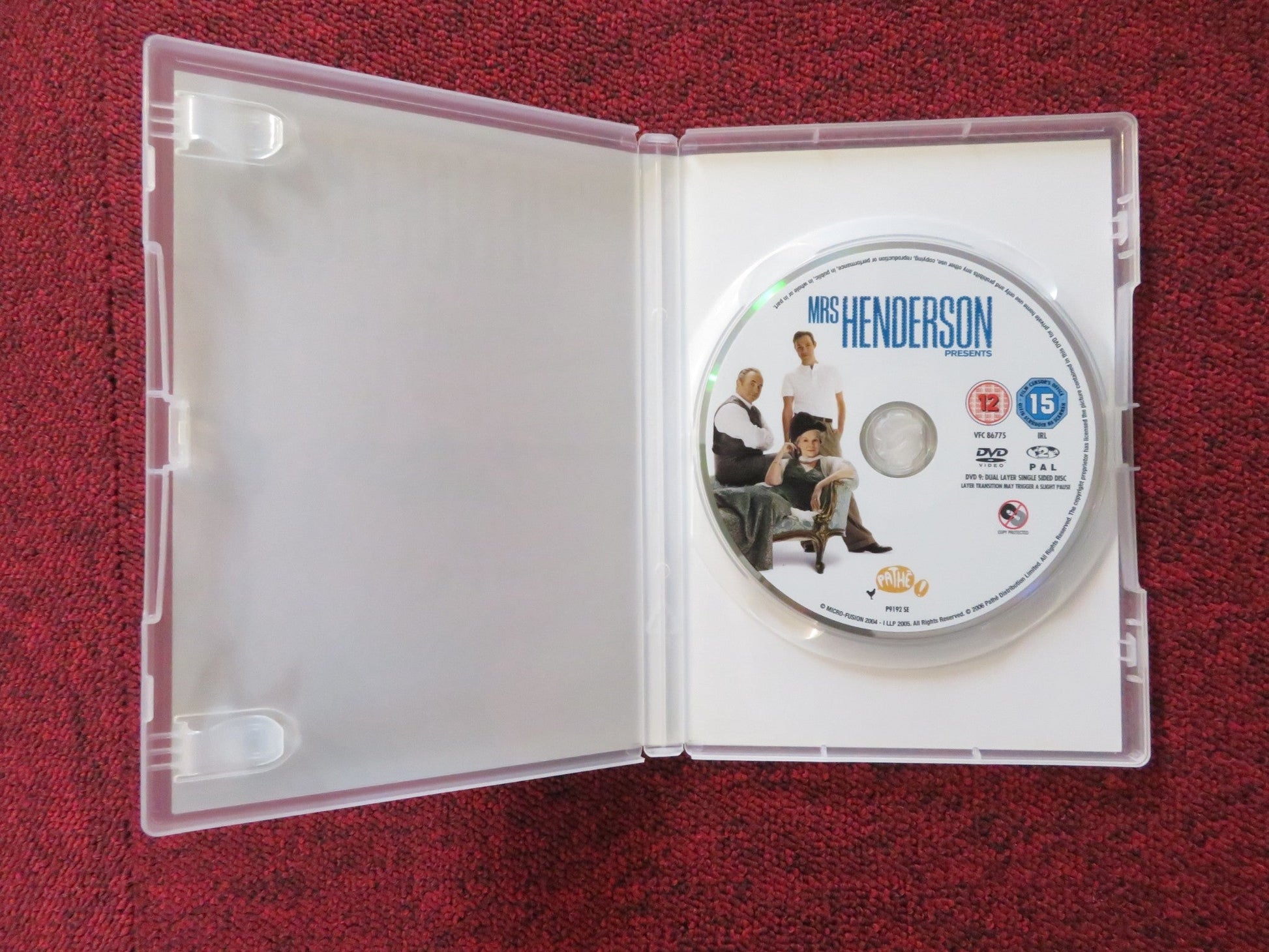 MRS. HENDERSON PRESENTS (DVD) JUDI DENCH BOB HOSKINS 2005 REGION 2 Rendezvous Cinema Movie posters