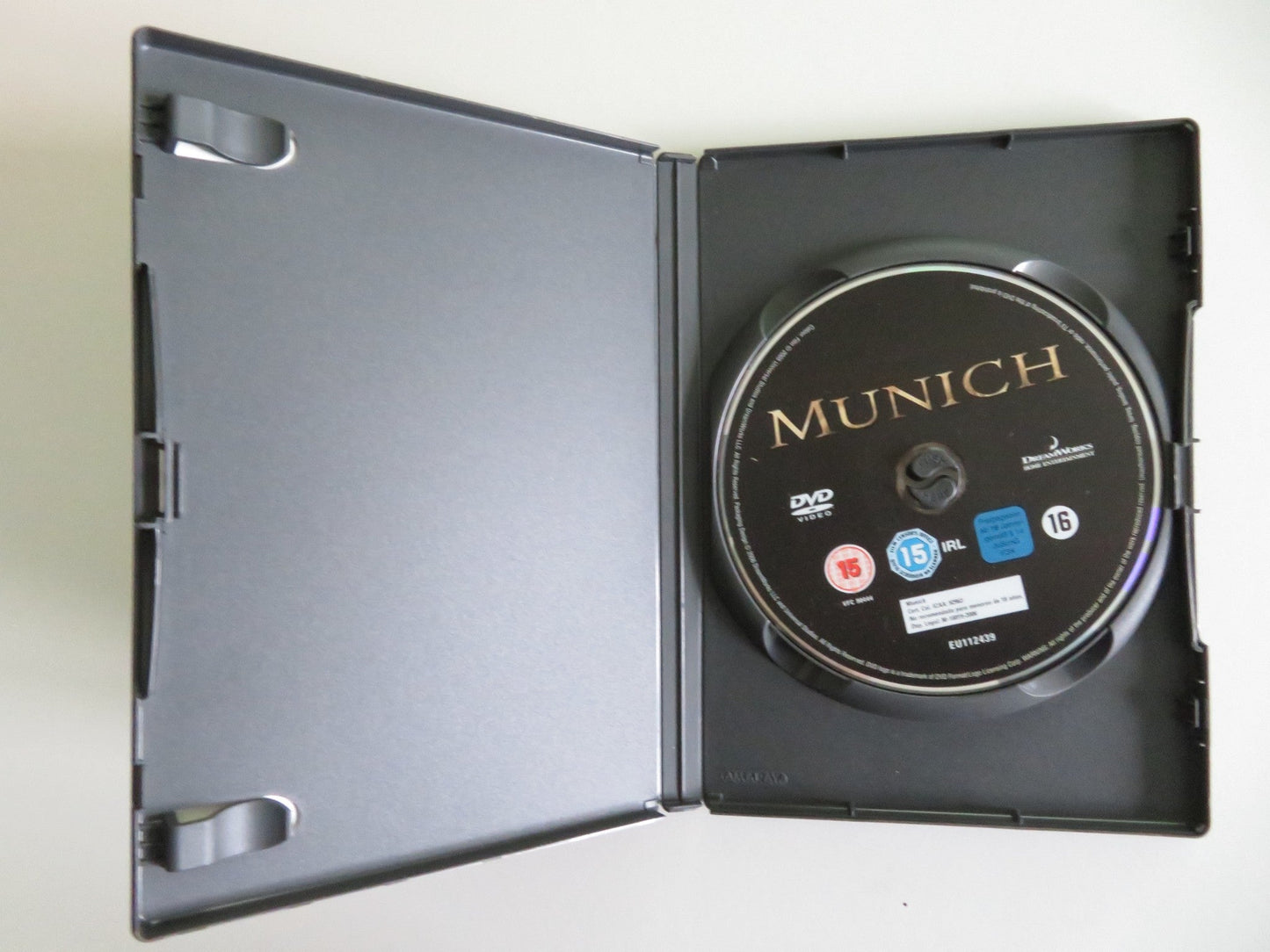 MUNICH (DVD) ERIC BANA DANIEL CRAIG 2005 REGION 2 Movie posters