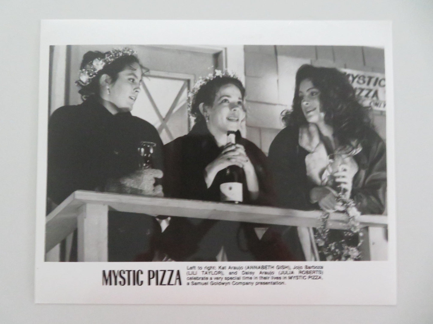MYSTIC PIZZA MOVIE STILL PHOTO LOT OF 9 JULIA ROBERTS LILI TAYLOR 1988 Movie posters