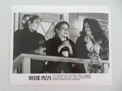 MYSTIC PIZZA MOVIE STILL PHOTO LOT OF 9 JULIA ROBERTS LILI TAYLOR 1988 Movie posters
