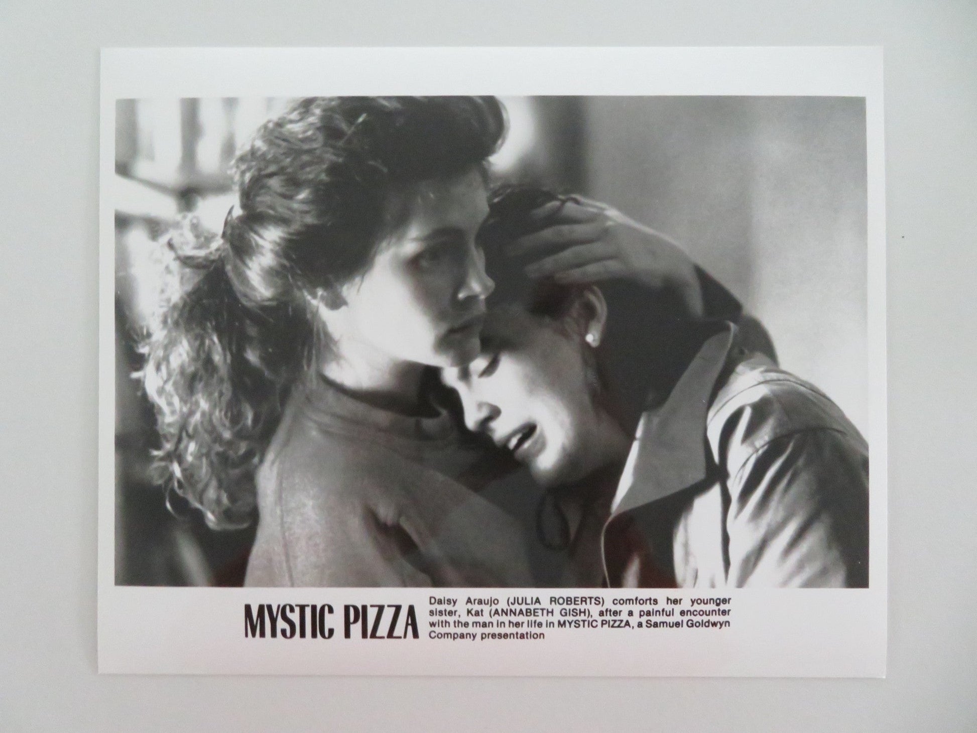 MYSTIC PIZZA MOVIE STILL PHOTO LOT OF 9 JULIA ROBERTS LILI TAYLOR 1988 Movie posters