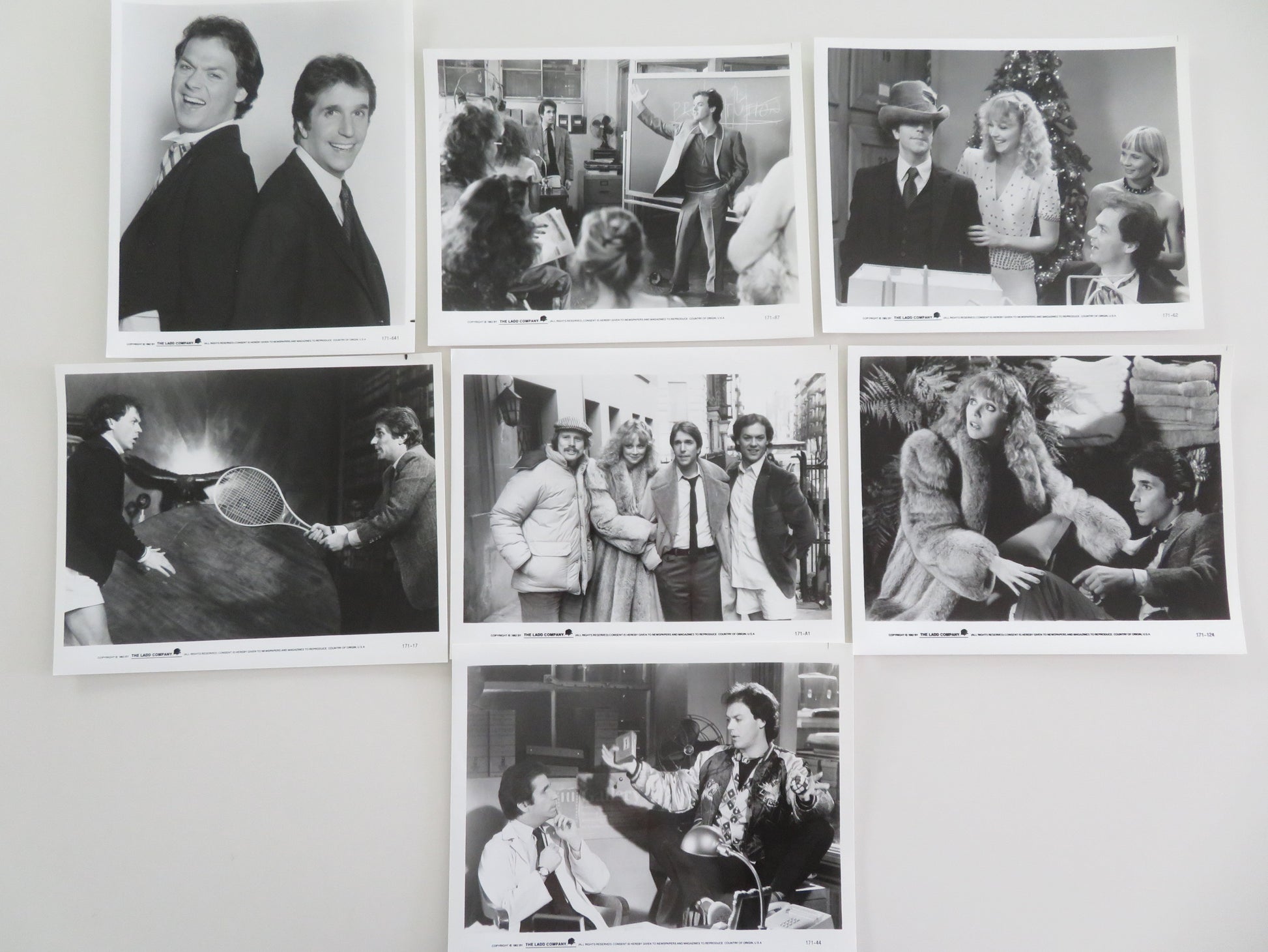 Night Shift - A Movie Still Photo Lot Of 7 Henry Winkler Michael Keaton 1982 Movie posters