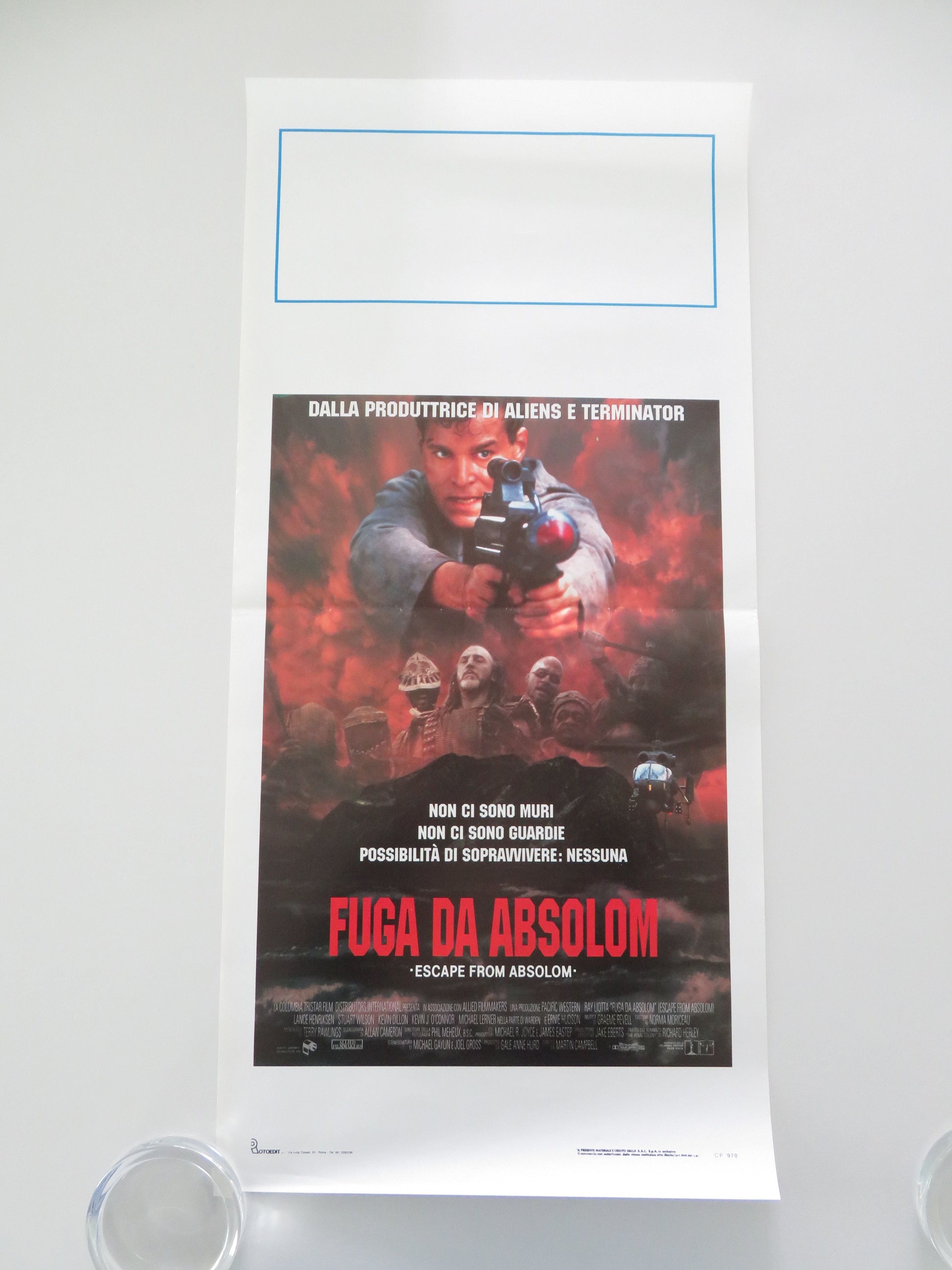 No Escape Italian Locandina Poster Ray Liotta Kevin Dillon 1994 Movie posters