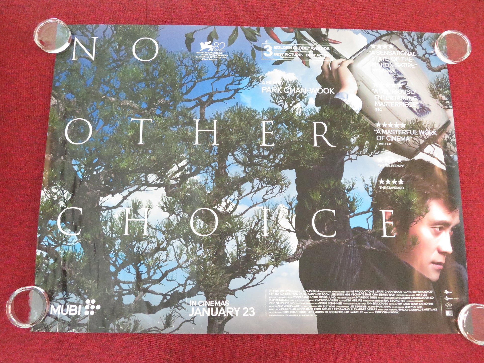 No Other Choice UK Quad Rolled Poster Lee Byung-hun Son Ye-jin 2025 Movie posters