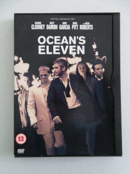 Ocean's Eleven - B (DVD) George Clooney Brad Pitt Matt Damon 2001 Region 2 Movie posters