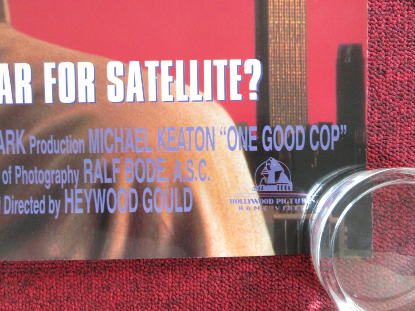 ONE GOOD COP VHS VIDEO POSTER ROLLED MICHAEL KEATON RENE RUSSO 1991 Rendezvous Cinema Movie posters