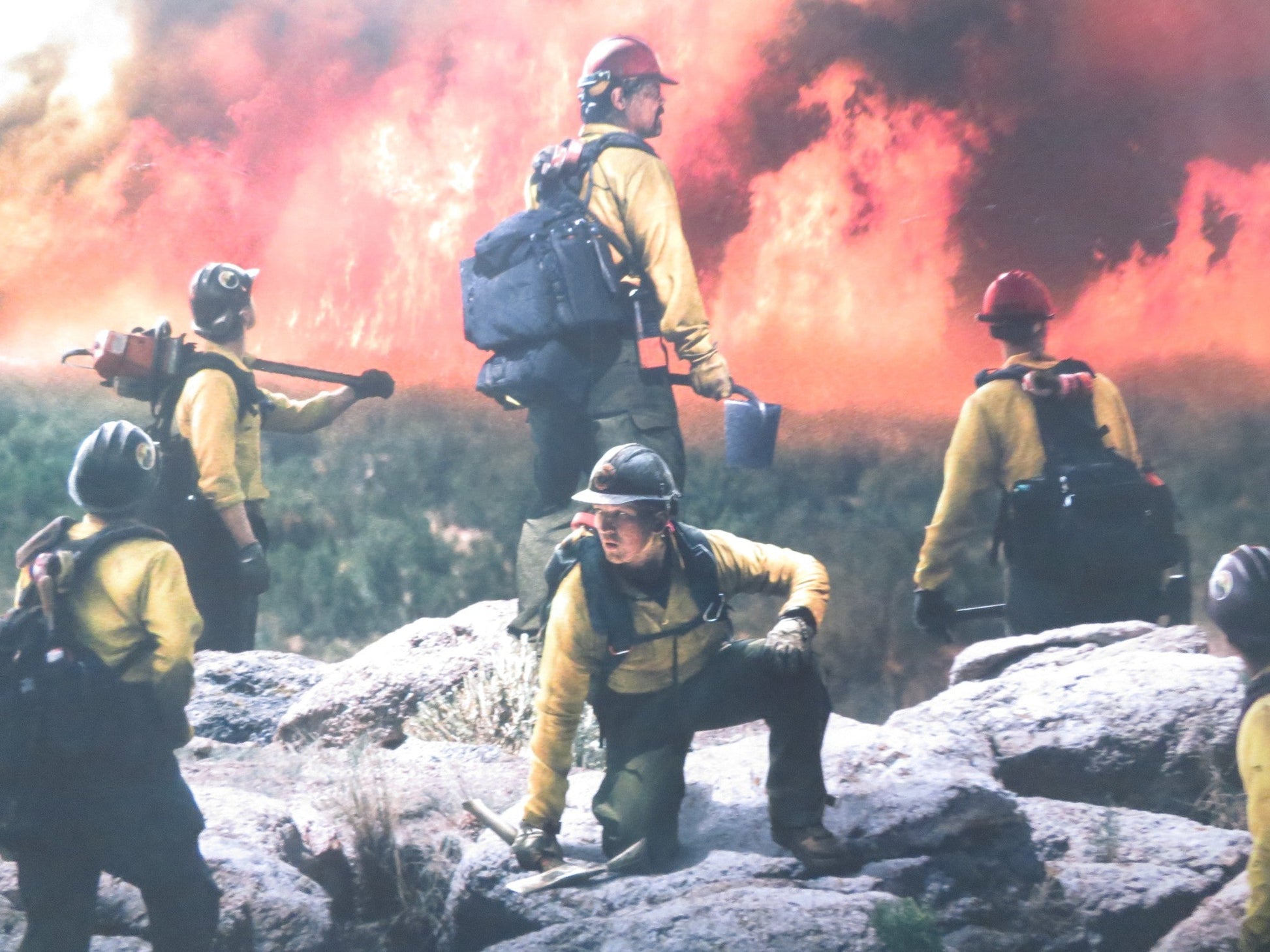 ONLY THE BRAVE - A UK QUAD ROLLED POSTER JOSH BROLIN MILES TELLER 2017 Rendezvous Cinema Movie posters