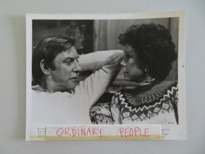 ORDINARY PEOPLE - B MOVIE STILL PHOTO LOT OF 4 DONALD SUTHERLAND T. HUTTON 1980 Movie posters