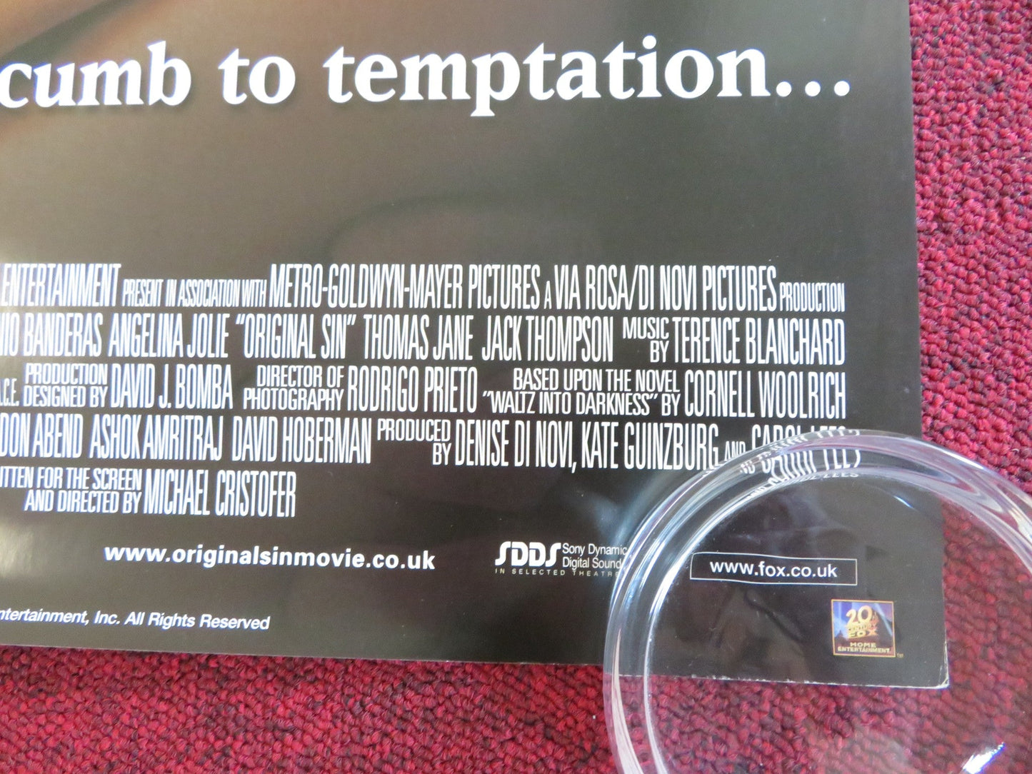 ORIGINAL SIN POSTER ROLLED ANGELINA JOLIE ANTONIO BANDERAS 2001 Rendezvous Cinema Movie posters