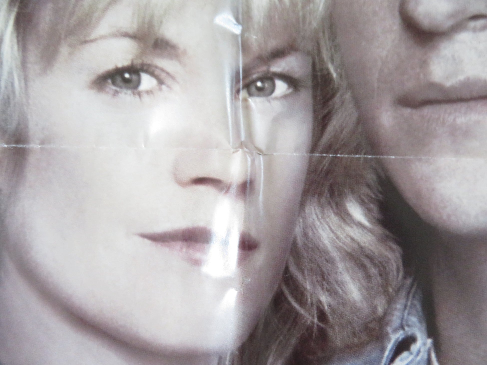 PACIFIC HEIGHTS FOLDED INTERNATIONAL ONE SHEET POSTER MICHAEL KEATON 1990 Rendezvous Cinema Movie posters