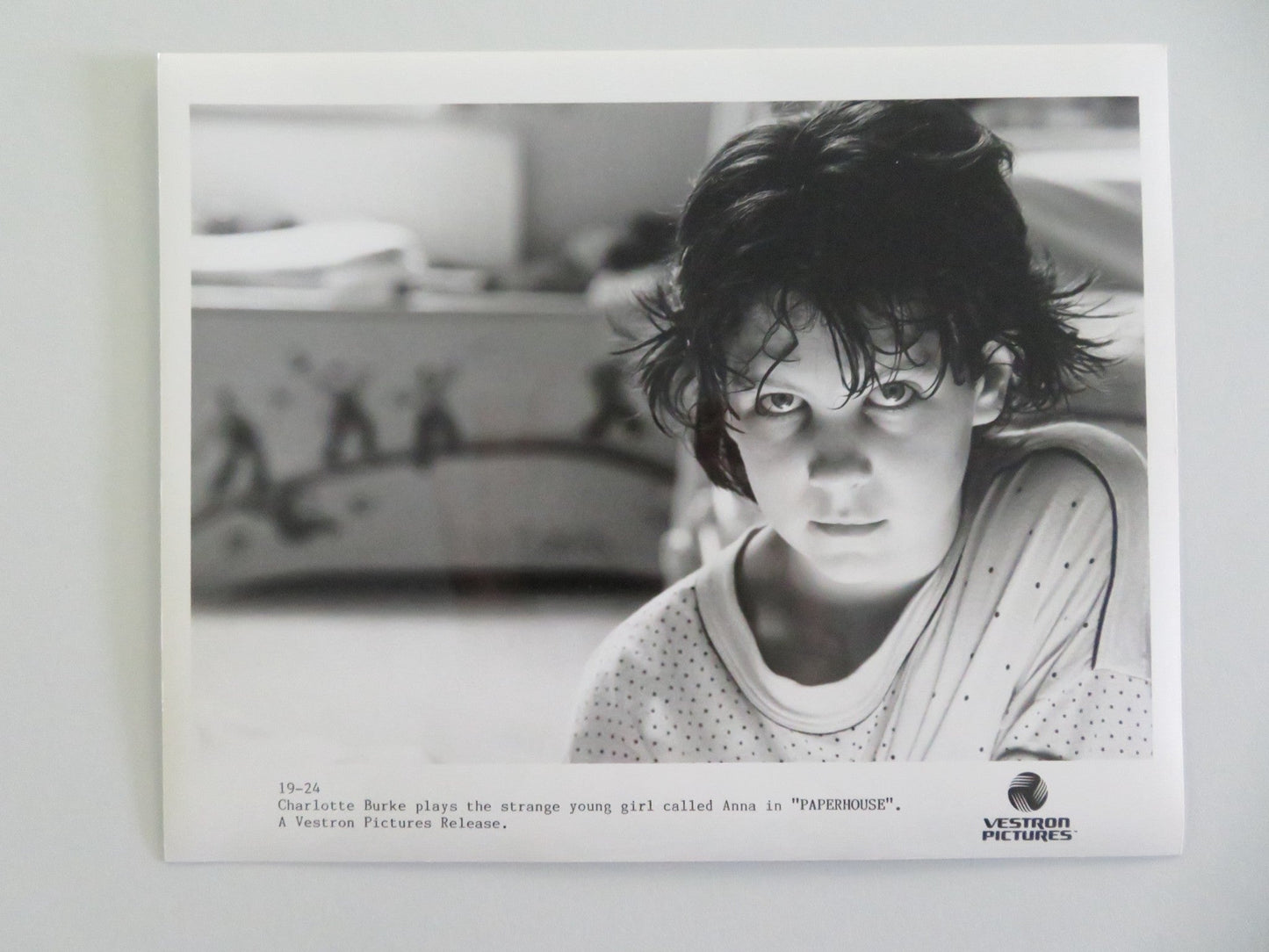 PAPERHOUSE - A MOVIE STILL PHOTO LOT OF 6 CHARLOTTE BURKE ELLIOTT SPIERS 1988 Movie posters