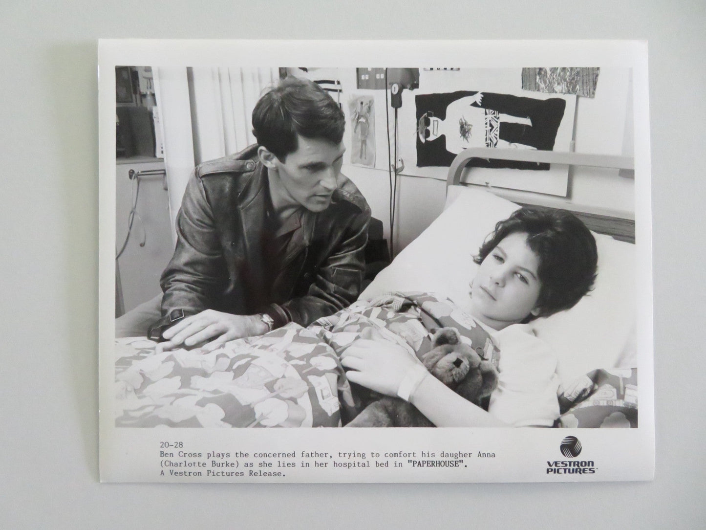 PAPERHOUSE - A MOVIE STILL PHOTO LOT OF 6 CHARLOTTE BURKE ELLIOTT SPIERS 1988 Movie posters