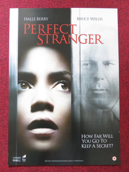 PERFECT STRANGER VHS VIDEO POSTER HALLE BERRY BRUCE WILLIS 2007 Rendezvous Cinema Movie posters