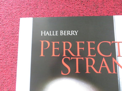 PERFECT STRANGER VHS VIDEO POSTER HALLE BERRY BRUCE WILLIS 2007 Rendezvous Cinema Movie posters