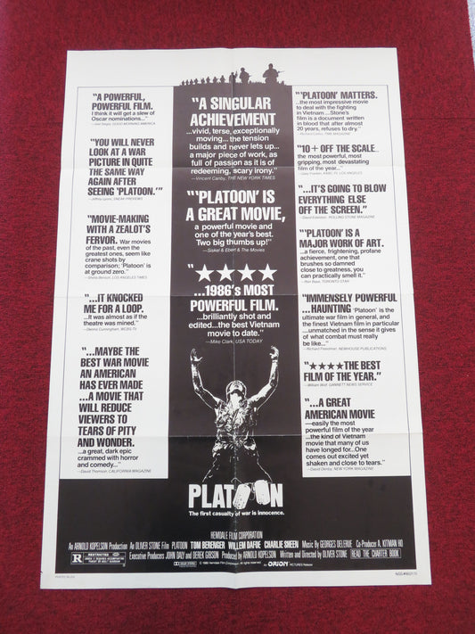 Platoon Folded US One Sheet Poster Tom Berenger Willem Dafoe Charlie Sheen 1986 Movie posters