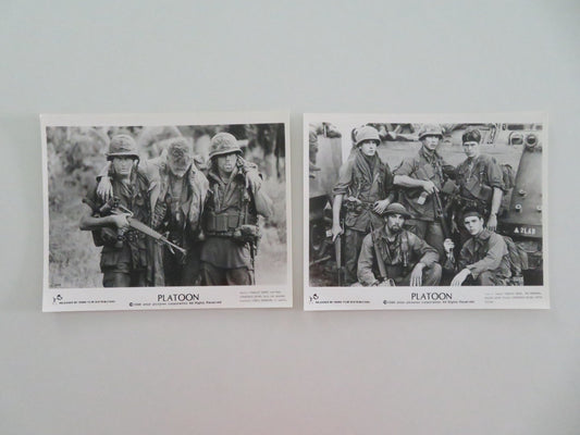 PLATOON MOVIE STILL PHOTO LOT OF 2 CHARLIE SHEEN WILLEM DAFOE 1986 Movie posters
