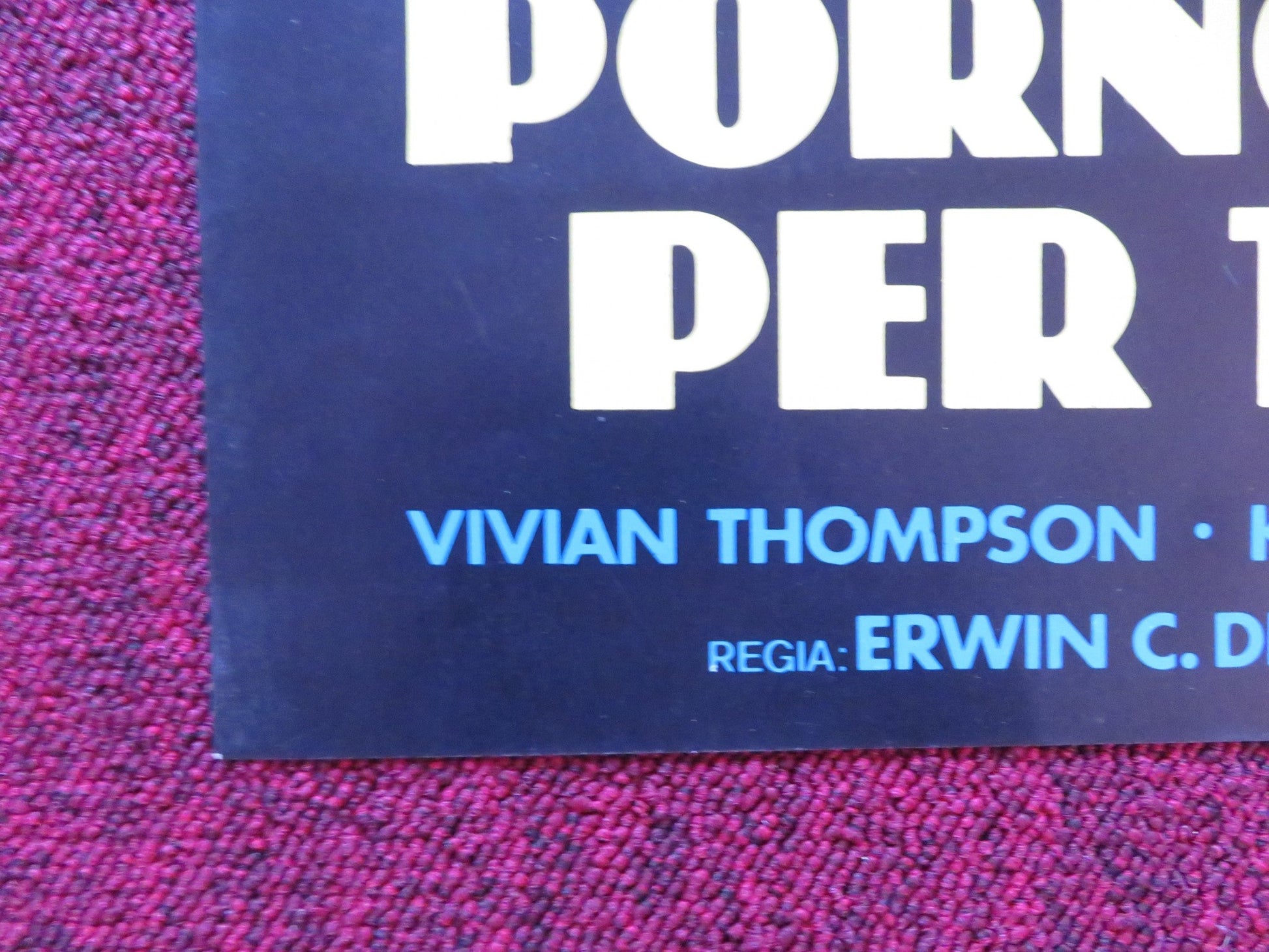 PORNO TRATTA PER TANGERI - A ITALIAN FOTOBUSTA POSTER VIVIAN THOMPSON 1977 Rendezvous Cinema Movie posters