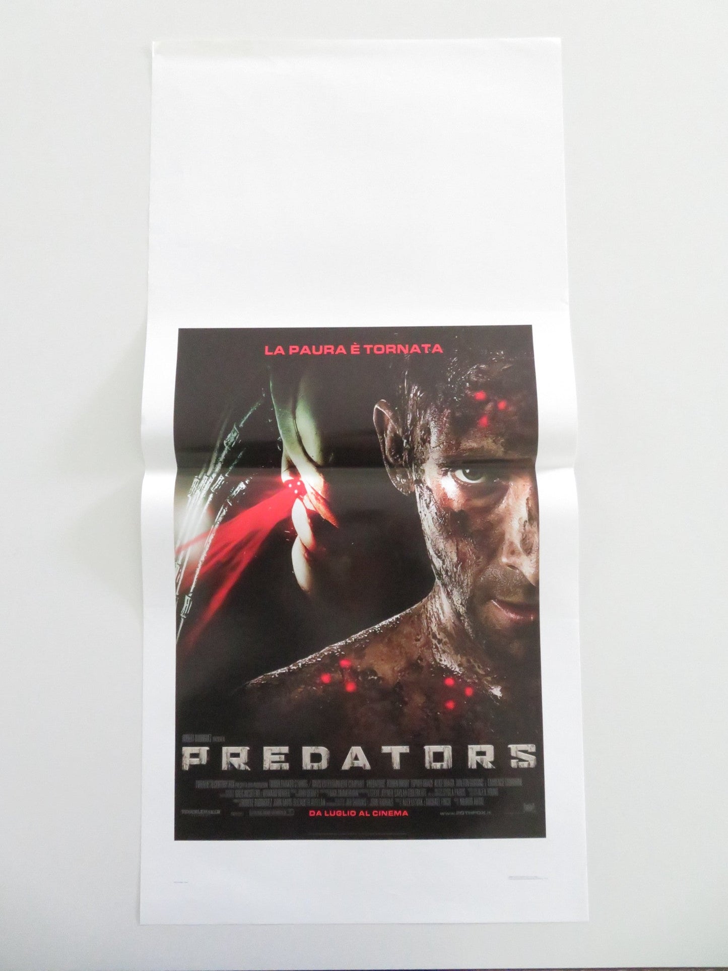 Predators Italian Locandina Poster Adrien Brody Laurence Fishburne 2010 Movie posters
