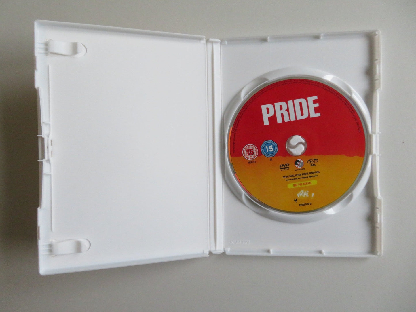 PRIDE (DVD) IMELDA STAUNTON DOMINIC WEST 2014 REGION 2 Movie posters