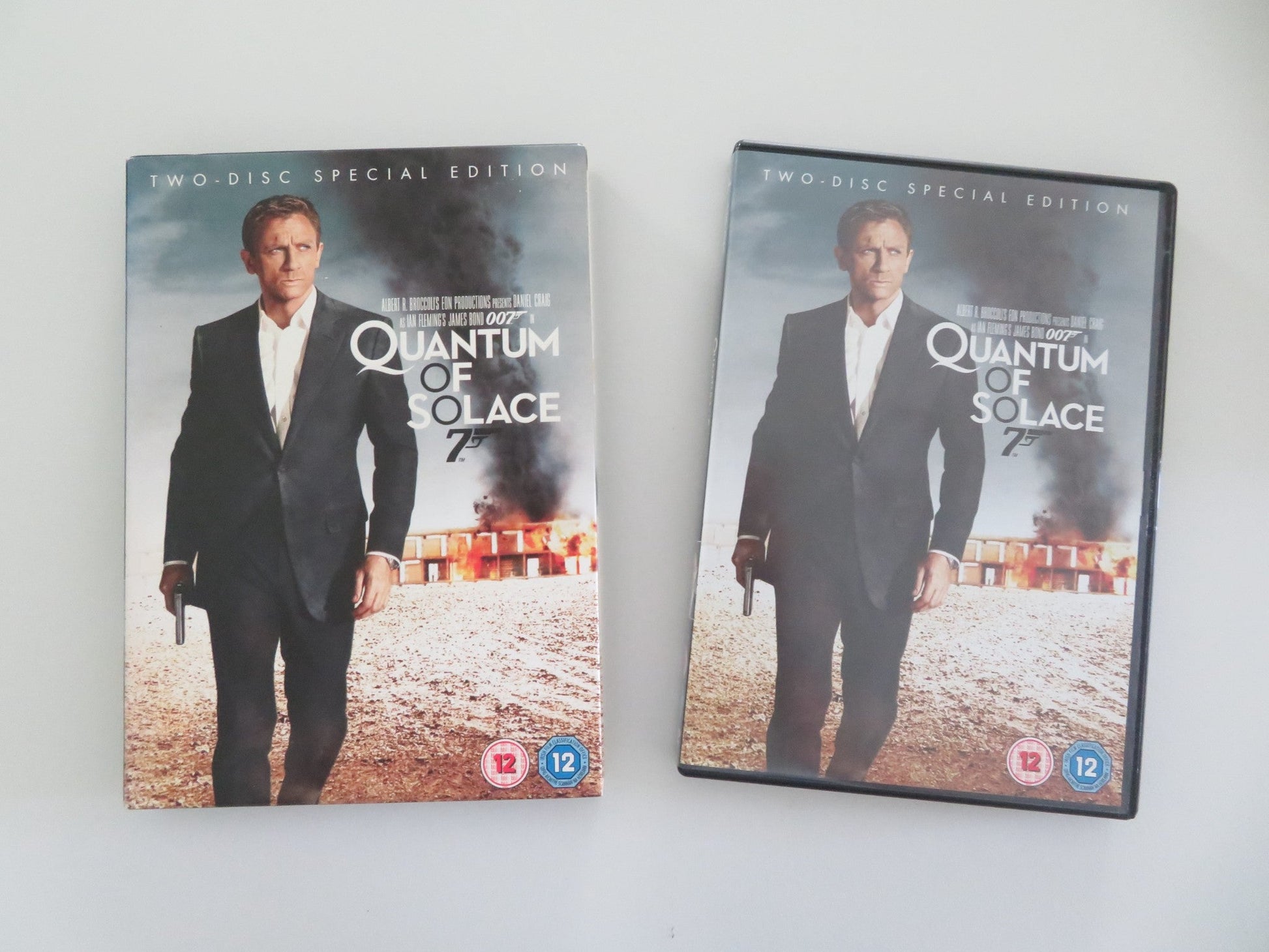 QUANTUM OF SOLACE - TWO DISC SPECIAL EDITION (DVD) DANIEL CRAIG 2008 REGION 2 Movie posters