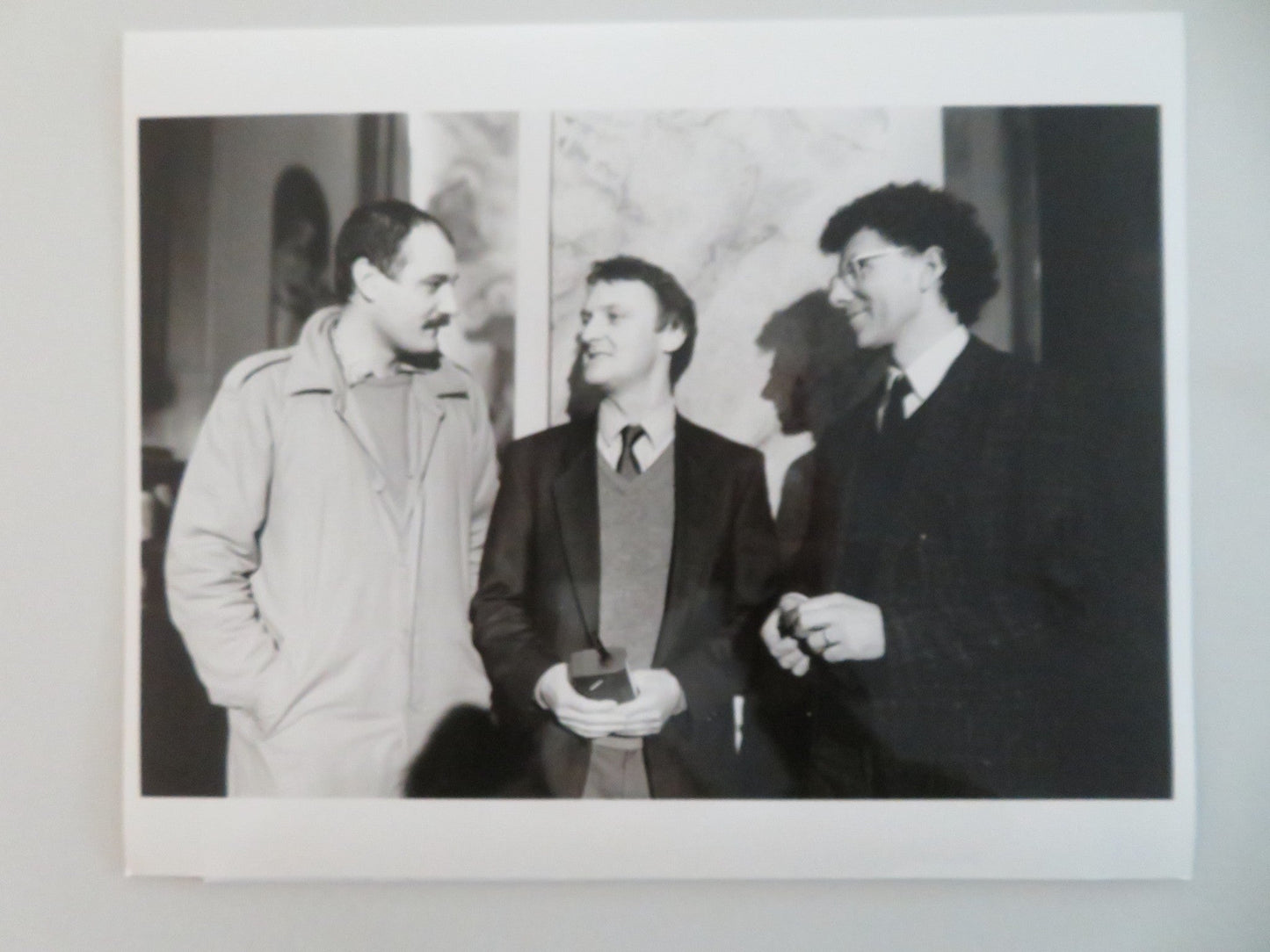 QUEEN OF HEARTS - A MOVIE STILL PHOTO LOT OF 9 VITTORIO DUSE JOSEPH LONG 1989 Movie posters