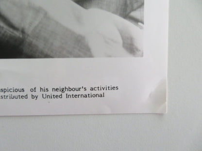 READ WINDOW MOVIE STILL PHOTO LOT OF 2 JAMES STEWART RAYMOND BURR R1983 Movie posters