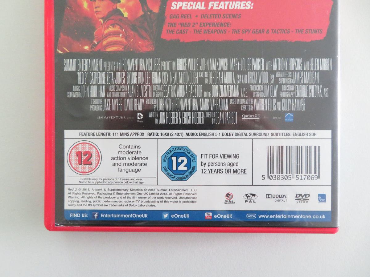 RED 2 (DVD) Bruce Willis John Malkovich 2013 Region 2 Movie posters