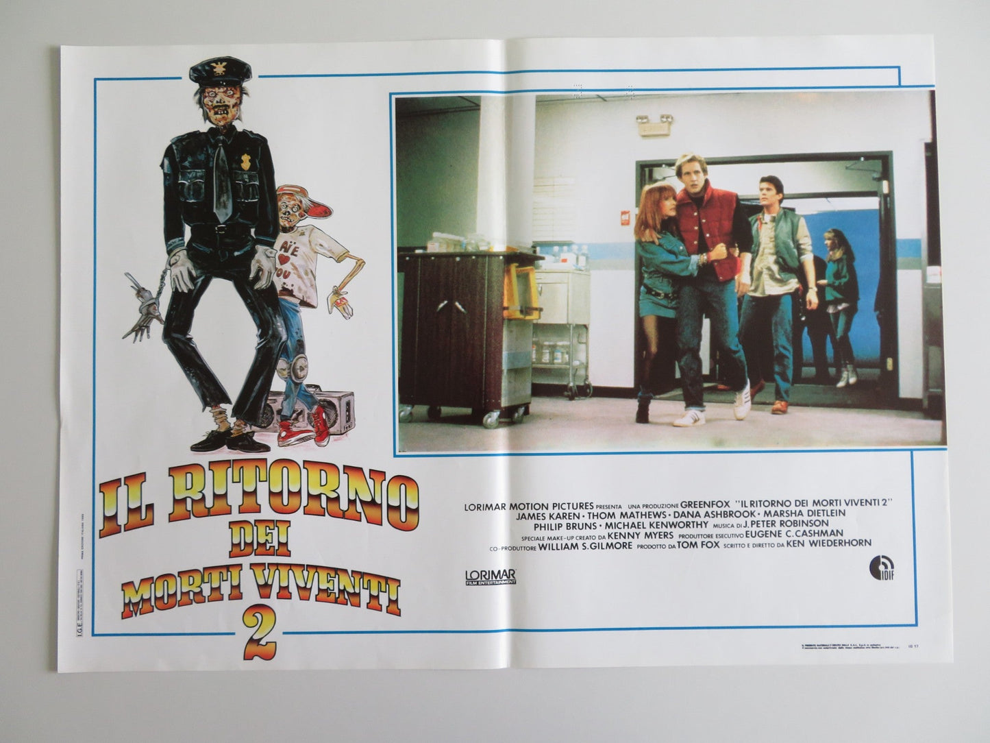 RETURN OF THE LIVING DEAD 2 - B ITALIAN FOTOBUSTA POSTER JAMES KAREN 1988 Rendezvous Cinema Movie posters