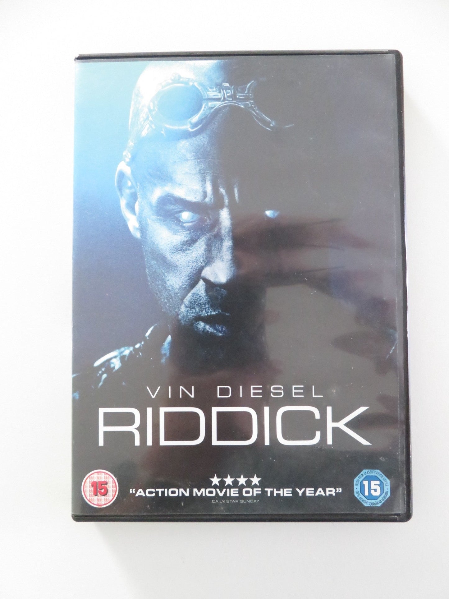 RIDDICK (DVD) VIN DIESEL DAVE BAUTISTA 2013 REGION 2 Movie posters