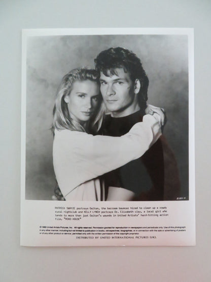 ROAD HOUSE - A MOVIE STILL PHOTO LOT OF 2 PATRICK SWAYZE KELLY LYNCH 1989 Movie posters