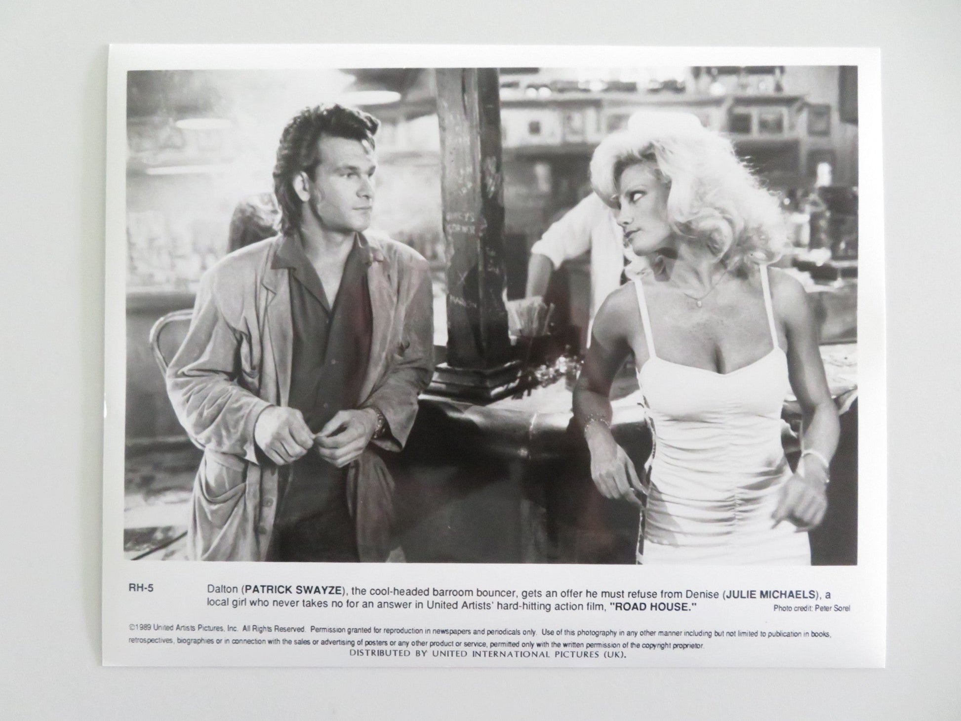 ROAD HOUSE - B MOVIE STILL PHOTO LOT OF 4 PATRICK SWAYZE KELLY LYNCH 1989 Movie posters