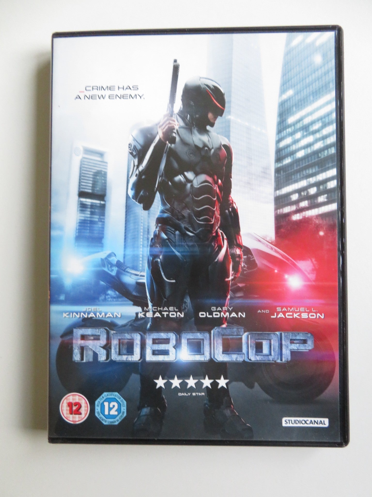 ROBOCOP (DVD) JOEL KINNAMAN MICHAEL KEATON GARY OLDMAN 2014 REGION 2 - Rendezvous Cinema