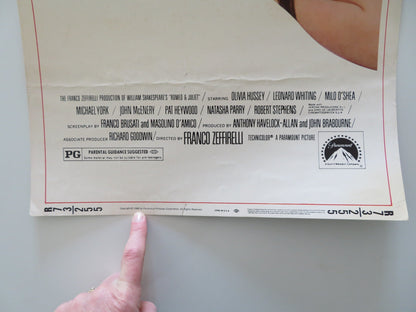 ROMEO AND JULIET US INSERT POSTER OLIVIA HUSSEY LEONARD WHITING R1973 Rendezvous Cinema Movie posters