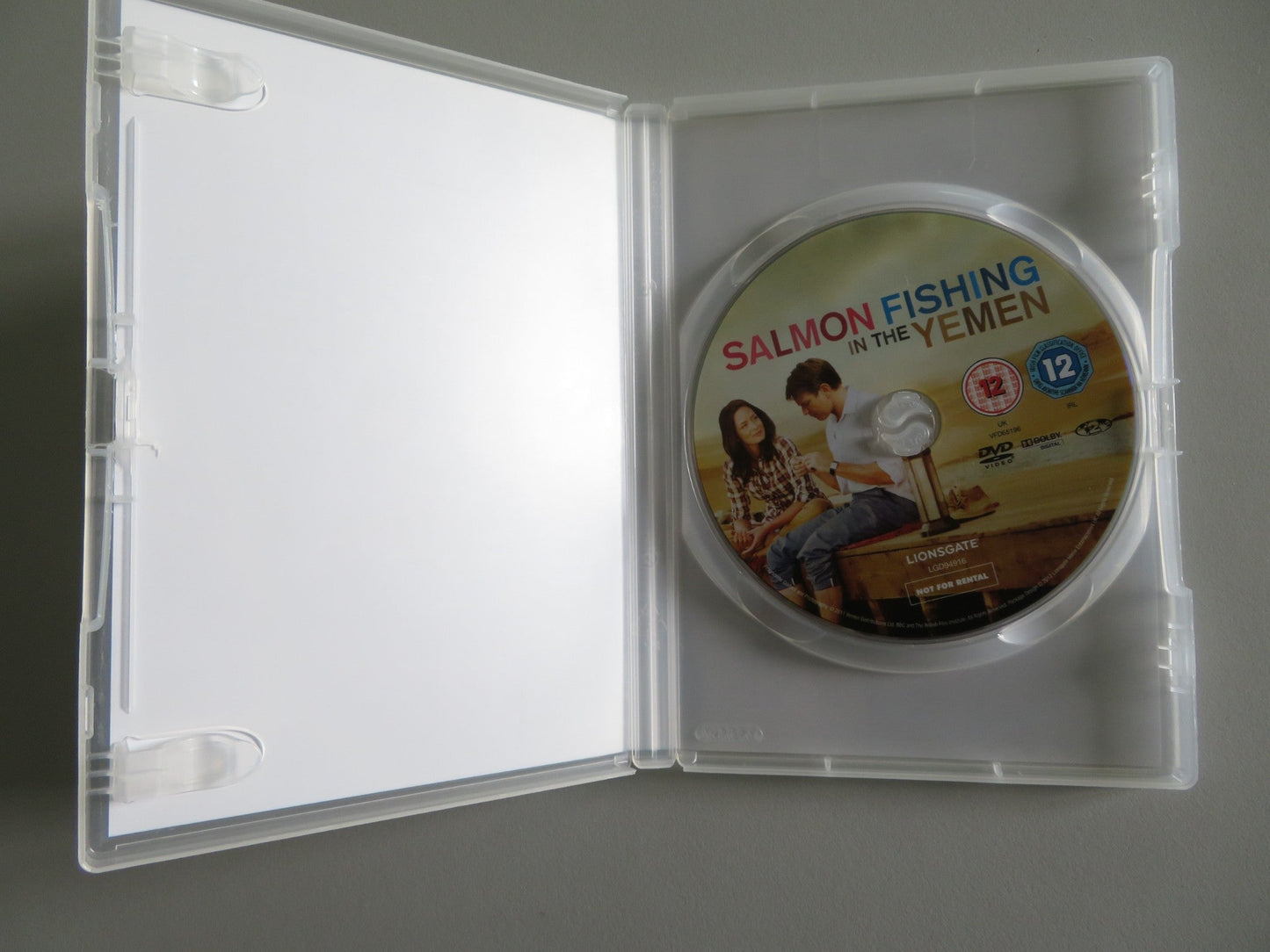 SALMON FISHING IN THE YEMEN (DVD) EWAN MCGREGOR EMILY BLUNT 2011 REGION 2 Rendezvous Cinema Movie posters