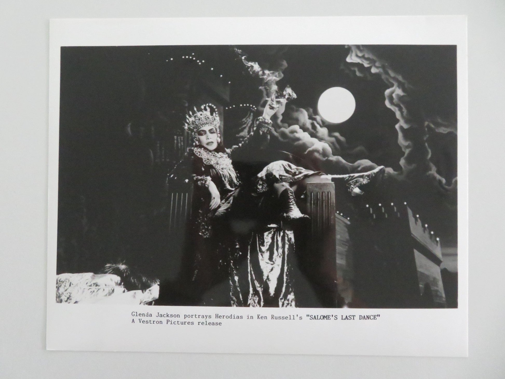SALOME'S LAST DANCE MOVIE STILL PHOTO LOT OF 9 GLENDA JACKSON 1988 - Rendezvous Cinema