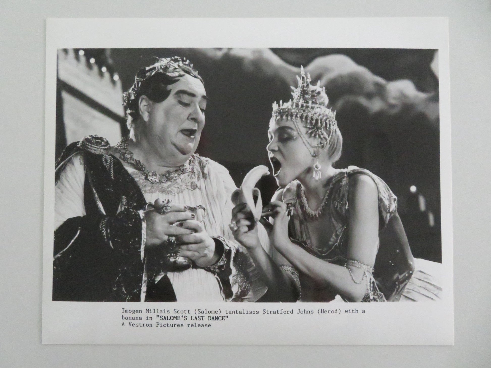 SALOME'S LAST DANCE MOVIE STILL PHOTO LOT OF 9 GLENDA JACKSON 1988 - Rendezvous Cinema