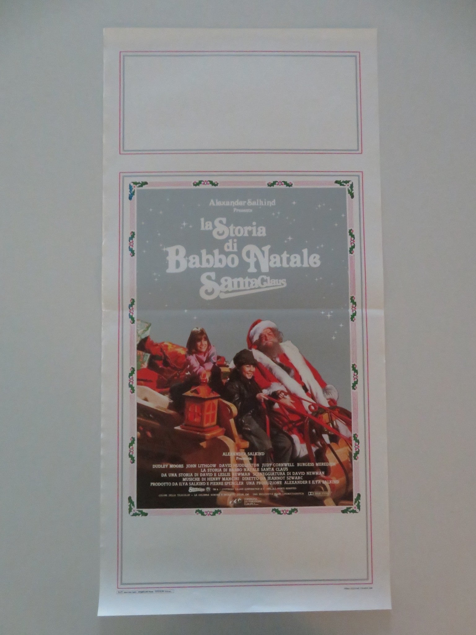 SANTA CLAUS: THE MOVIE ITALIAN LOCANDINA POSTER DUDLEY MOORE JOHN LITHGOW 1985 Movie posters