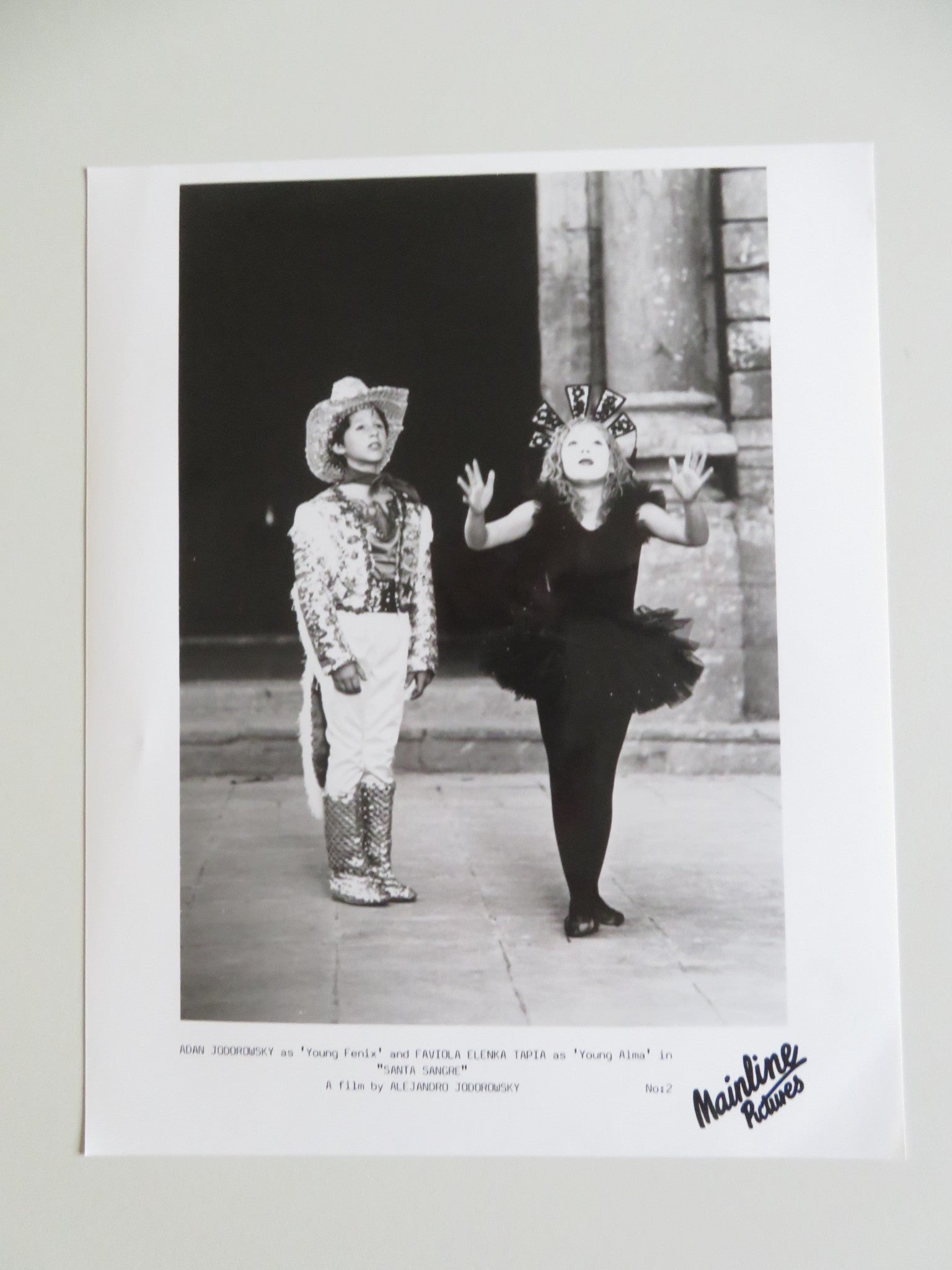 SANTA SANGRE MOVIE STILL PHOTO LOT OF 6 AXEL JODOROWSKY BLANCA GUERRA 1989 - Rendezvous Cinema